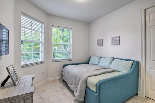 Lakefront Miramar Retreat With Saltwater Pool!