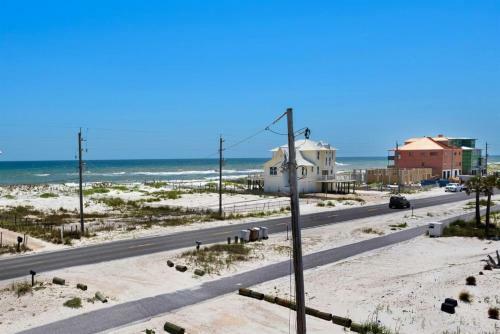 Nonni 'n Poppy's By Pensacola Beach Properties