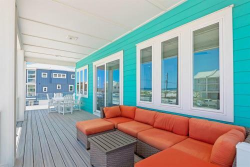 Nonni 'n Poppy's By Pensacola Beach Properties