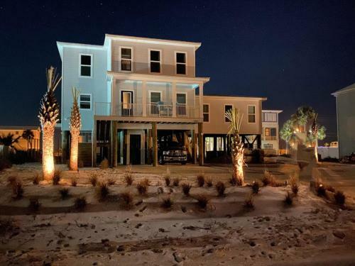 Toes In The Sand By Pensacola Beach Properties