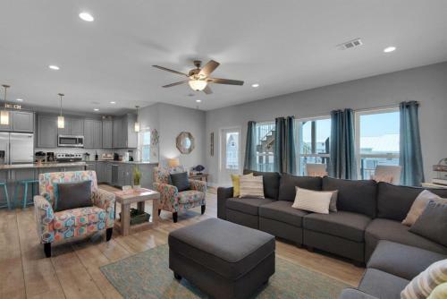 Toes In The Sand By Pensacola Beach Properties
