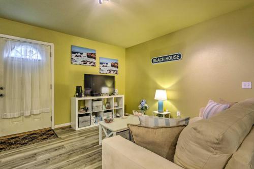 Navarre Beach House Minutes To Restaurants!