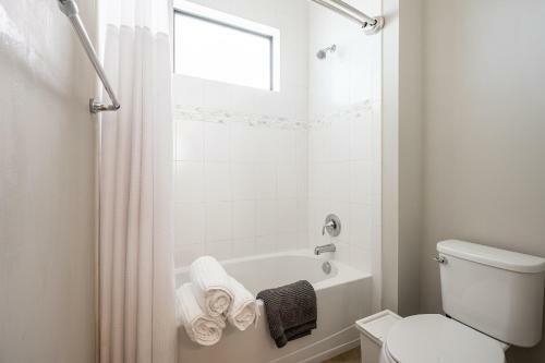 Luxurious Home With Optional Chauffer & Butler Service