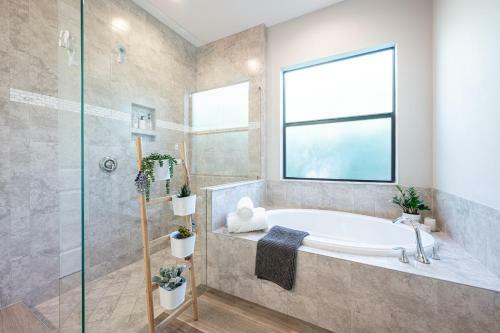 Luxurious Home With Optional Chauffer & Butler Service