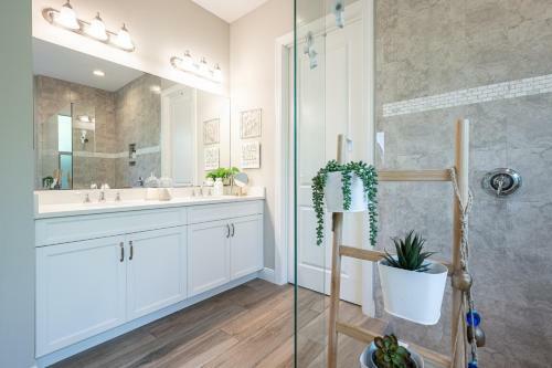 Luxurious Home With Optional Chauffer & Butler Service