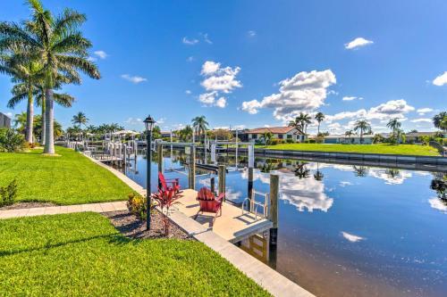Punta Gorda Escape With Private Lanai And Pool!