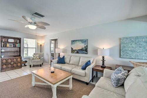 Waterfront Punta Gorda Retreat With Hot Tub!