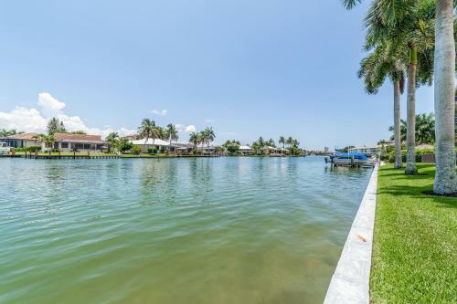 A Slice Of Naples Life