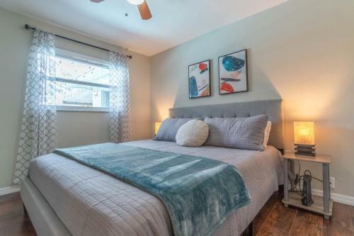Golf Retreat - Private Dog Friendly Villa With Heated Pool - Sleeps 6