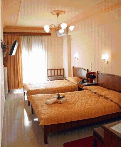 Hotel Avra