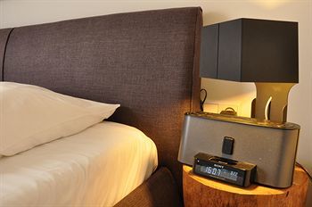 Sandton Hotel De Roskam