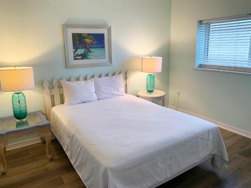 Apartamento Emerald Isle #401