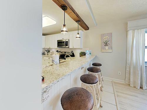 Apartamento Regency Towers #601 West