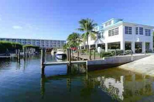 Apartamento Our Kondo In The Keys