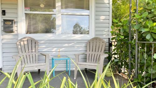 Adorable Private Cottage Close To Beach & Downtown