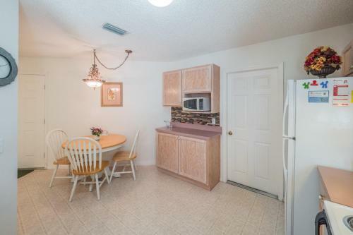 The Villages - San Bernardo Road 1122