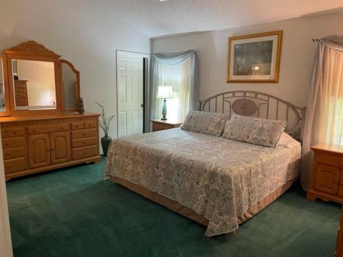Carolina Court 1311
