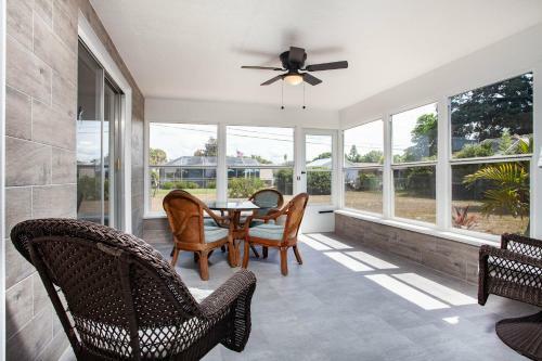 Cozy Bungalow In Venice East ,florida
