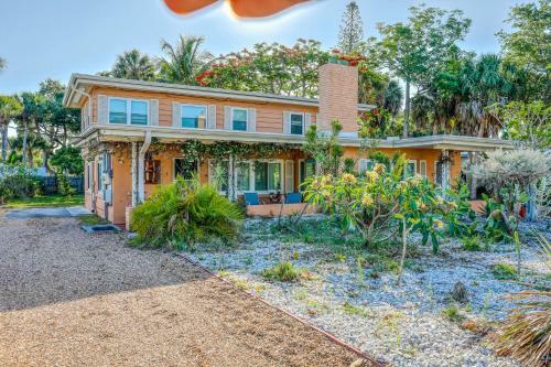 Commonwealth Casas