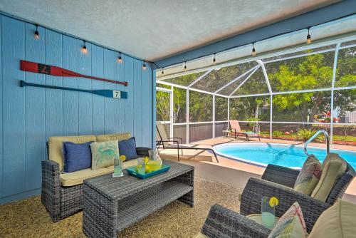 Sunny Sarasota Home 4 Mi To Siesta Key Beach