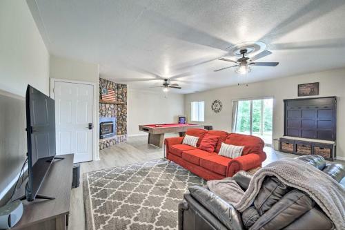 Huge Blairsville Cabin Game Room And Mtn View!