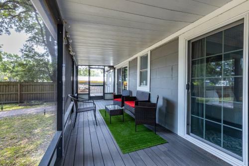Sought After Seminole Secret Bungalow And Tesla Available