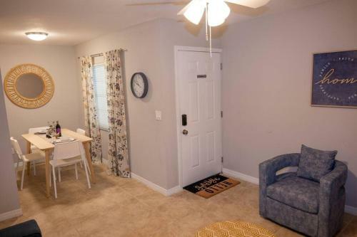 Apartamento Gorgeous Apt Near Seminole Heights