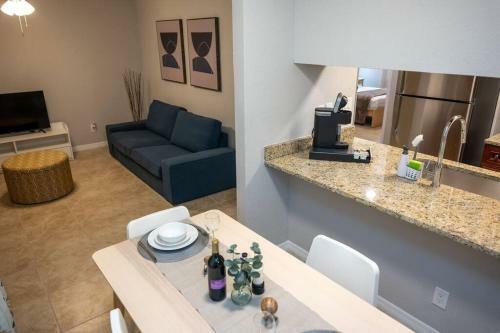 Apartamento Gorgeous Apt Near Seminole Heights