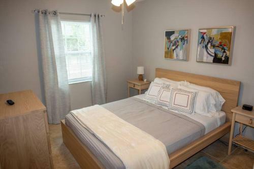 Apartamento Gorgeous Apt Near Seminole Heights