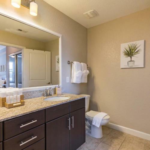 Apartamento Vacacional Con Piscina En Tampa