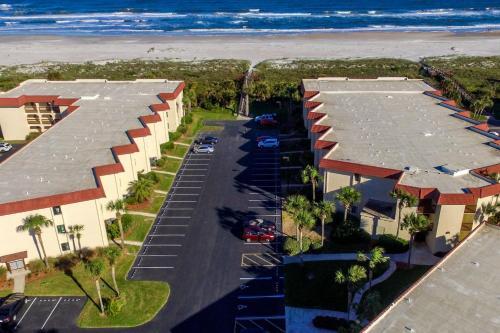 St Aug Ocean And Racquet II