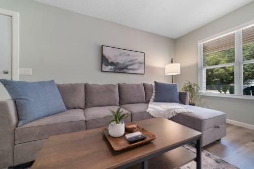 New Modern Bungalow Close To Downtown! Fully Fenced Yard