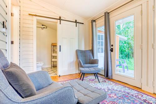 Bernard Street Bungalow