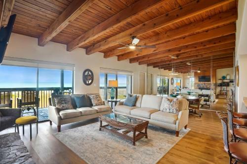 Sand Dunes 105a Beachfront Gem, Breathtaking Views Of The Gulf