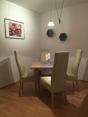 Apartamento Ferienwohnung Sonnenfeld