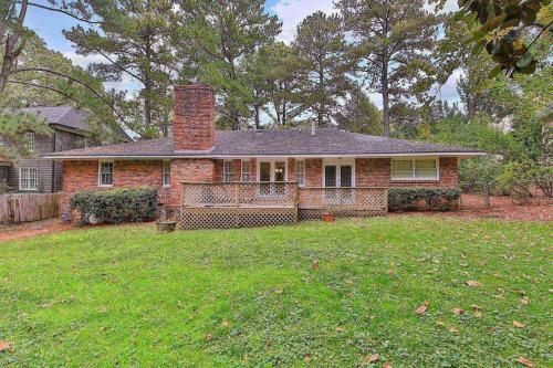 Moores Mill Home