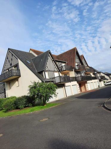 Apartamento Appartement Cabourg, Acc�s Direct Plage, Thalasso