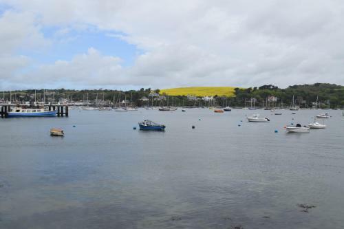 Montezuma House - Falmouth Harbour-side Apartments