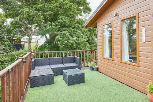 Host & Stay - Kingfisher Lodge