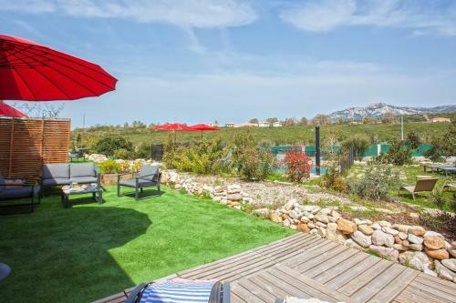 Apart Levante Warmed Shared Swimming Pool Bbq