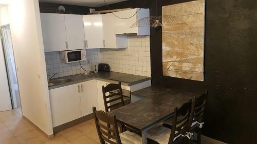 Apartamento Studio � Calvi Proche De La Mer Et Des Commerces