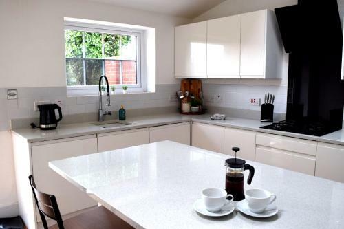 Poppy Cottage 115 Hadleigh Road