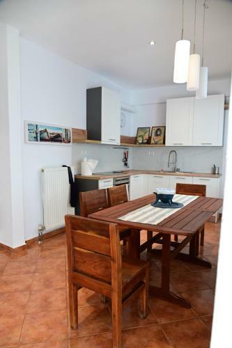 Nies Apartments 1