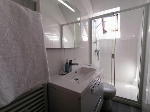 Villa Carnac, 4 Pi�ces, 7 Personnes - Fr-1-477-215