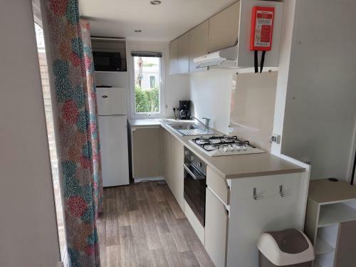 Carnac Mobil-home Camping 4 �toiles
