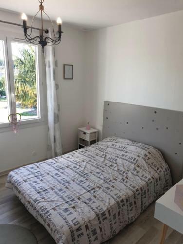 Bright 180 M With Garden-terrace And Pool
