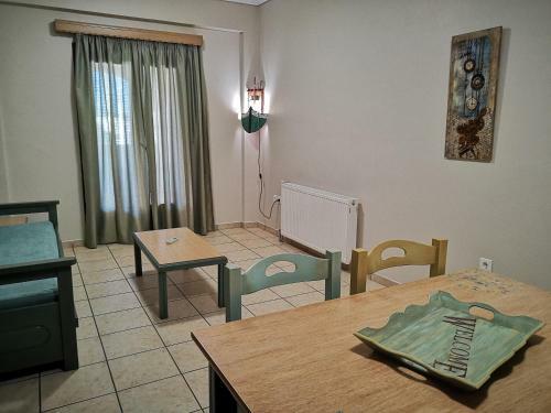 Spetses Center Comfy Apartment
