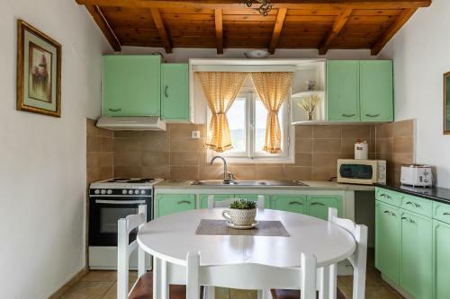 Skopelos Amigdalia Cottage