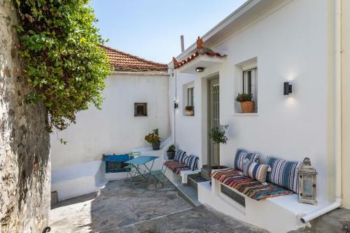 Skopelitian Relaxing House