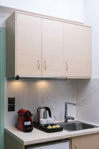 Alcyone Studios And Apartments